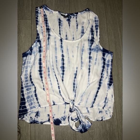 Style envy top size medium - Picture 4 of 7